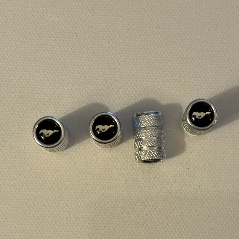 Mustang Valve Stem Caps in Silver Set of 4 NWT